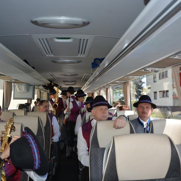 Am Weg zum Festgelände